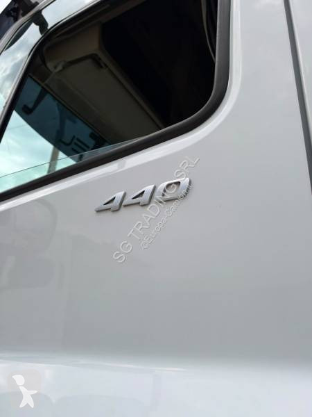 DAF 440 tractor unit