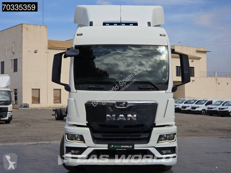 MAN 18.470 4X2 Retarder ADR PTO Alcoa's tractor...