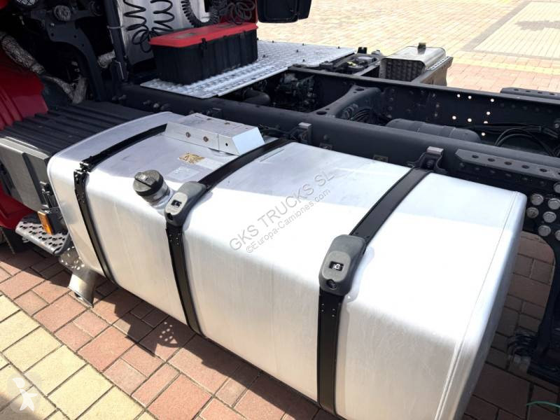 Scania 520 tractor unit
