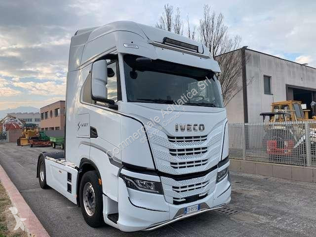 Trekker Iveco AS440S51T/P