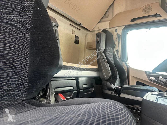 Mercedes 1845 GIGA SPACE - RETARDER tractor unit