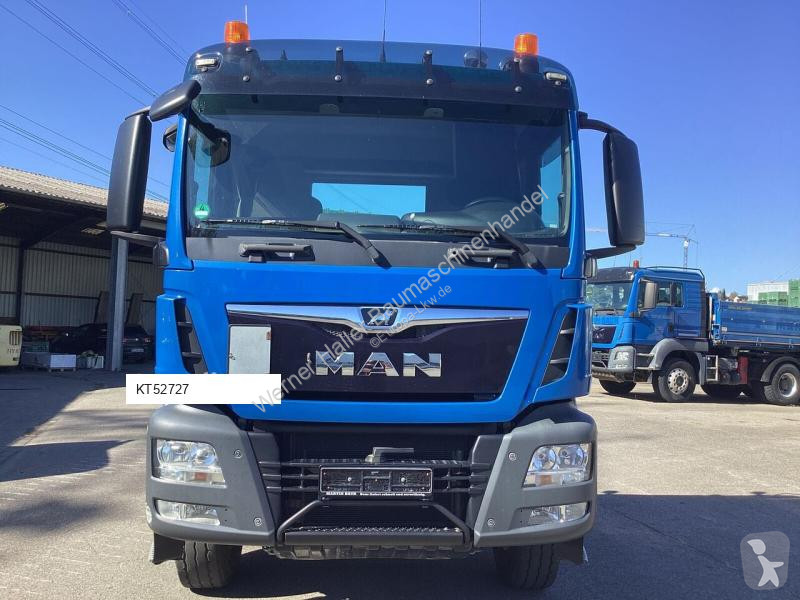 MAN TGS 18.460 tractor unit