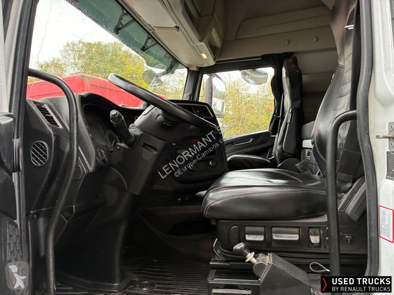 Iveco  tractor unit