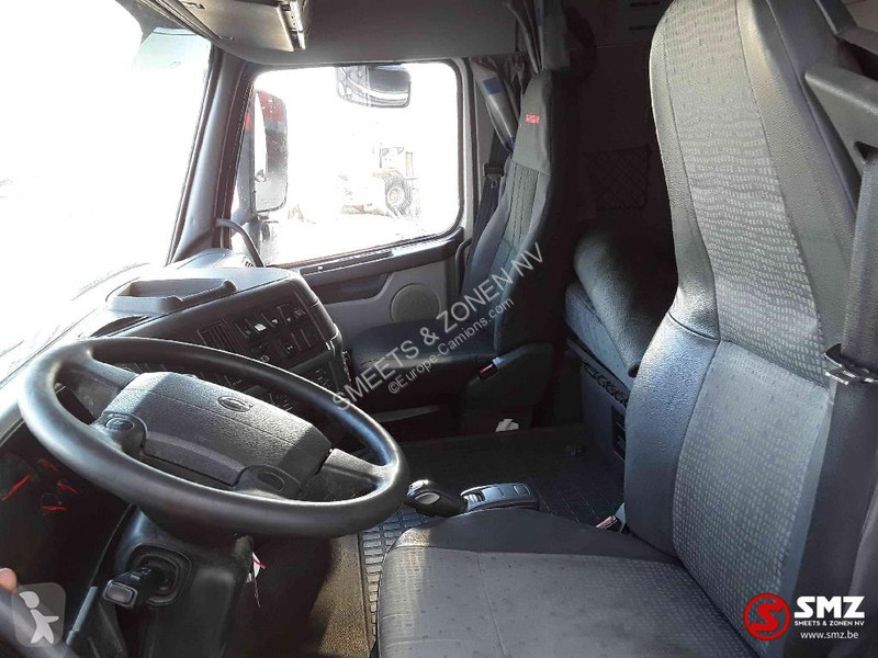 Volvo 420 tractor unit