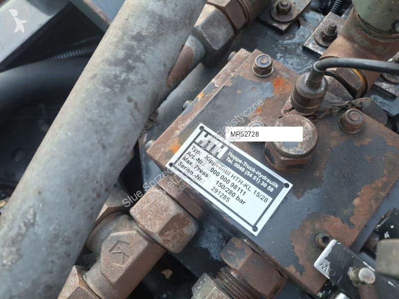 MAN TGX 18.440 tractor unit