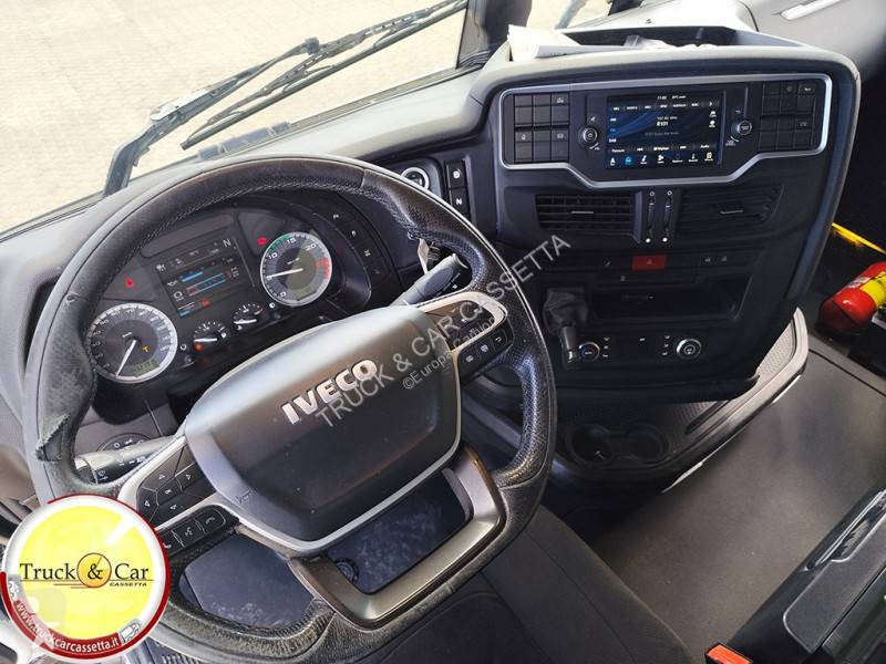 Iveco 510 tractor unit
