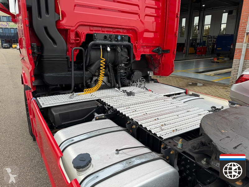 MAN 18 510 tractor unit