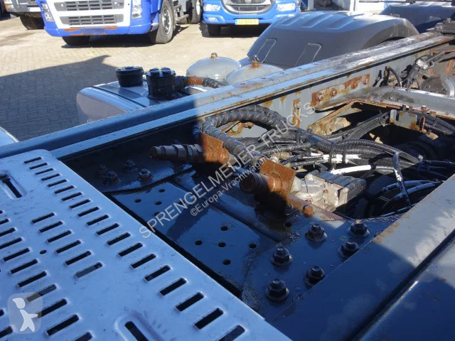 DAF 106510 6x4 manual gear,drum brake rear...