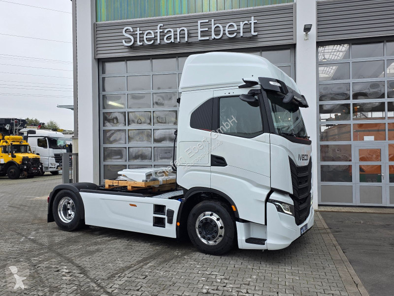 Iveco AS440S58T/P, ADR Gefahrgut...