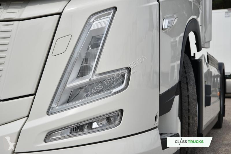 Traktor Volvo FH 460 AERO Globetrotter XL ACC...