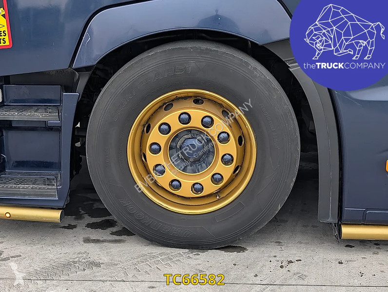 Renault T 520 tractor unit