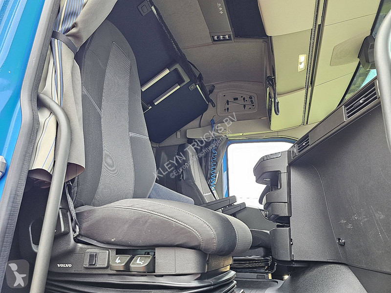 Volvo FH 460 tractor unit