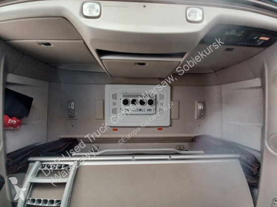 DAF 480 FT LOW DECK 4X2 tractor unit