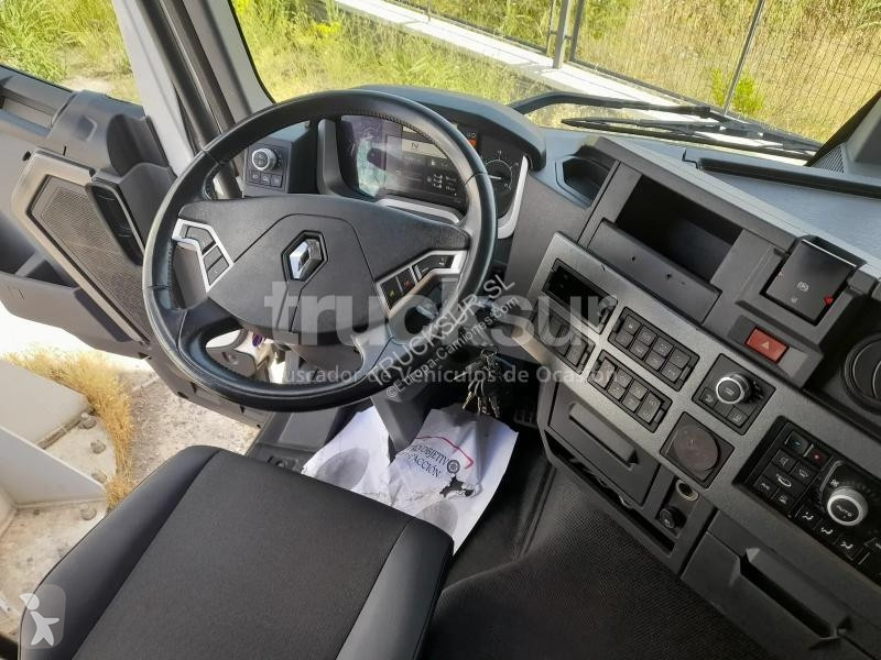 Renault T480 SLEEPER CAB tractor unit