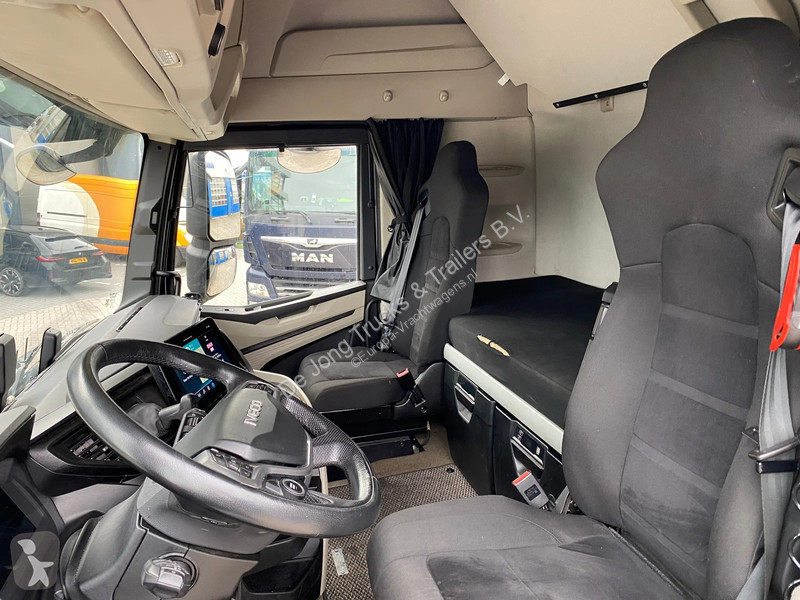 Iveco 500 / Automatic / 2x Tank tractor unit
