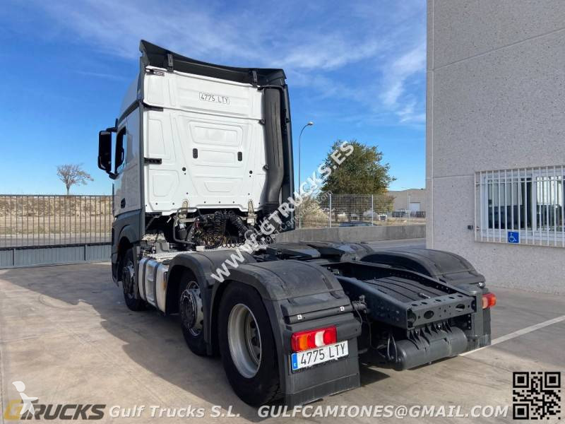 Traktor Mercedes 2551 LS