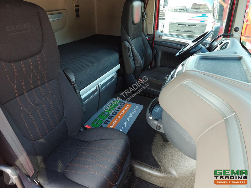 Traktor DAF 530 FT 4x2 SuperSpaceCab Euro6C -...