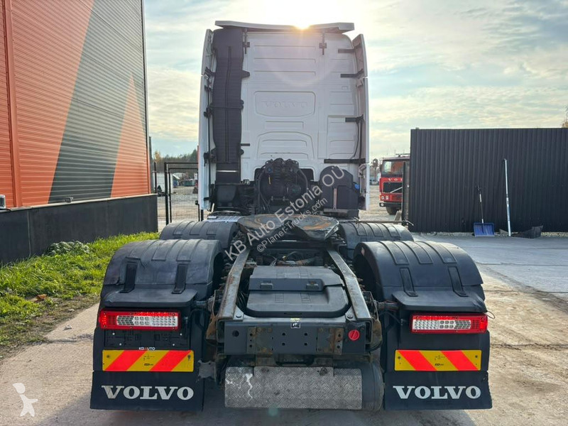 Tahač Volvo 500 6x2 GLOBE XL / HYDRAULICS