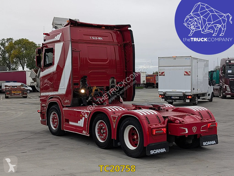 Scania 520 tractor unit