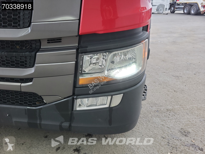 Traktor Scania 460 4X2 etarder 2x Tanks ACC...