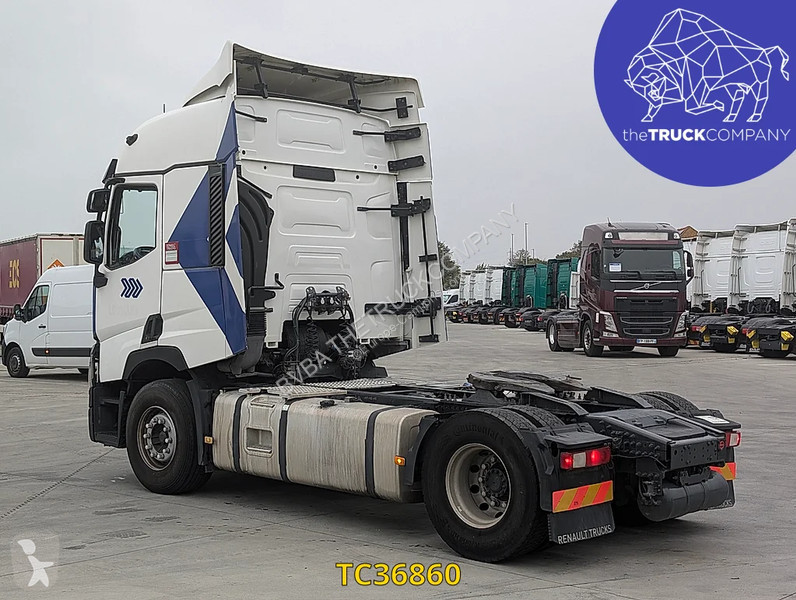 Renault T 460 tractor unit