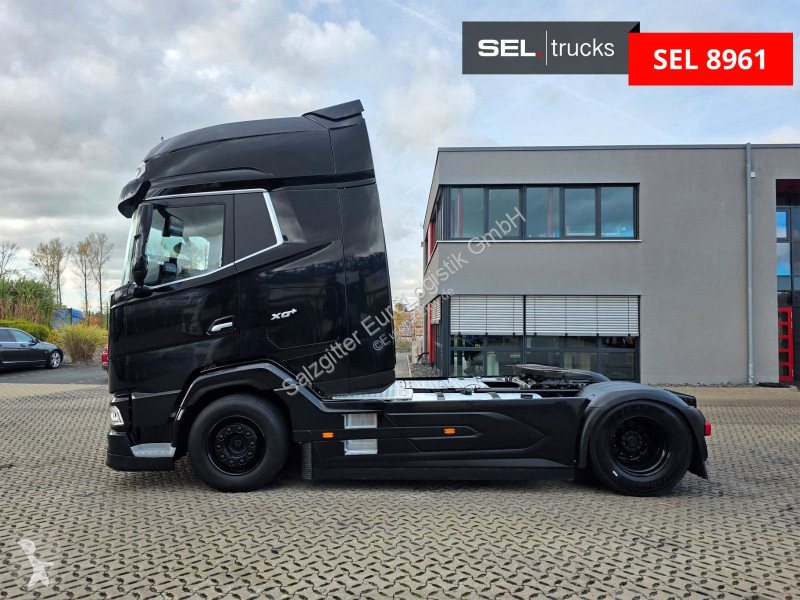 Traktor DAF + 530FT