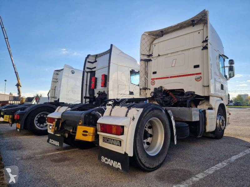 Nyergesvontató Scania 500