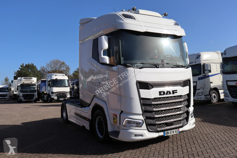Traktor DAF * 530 *