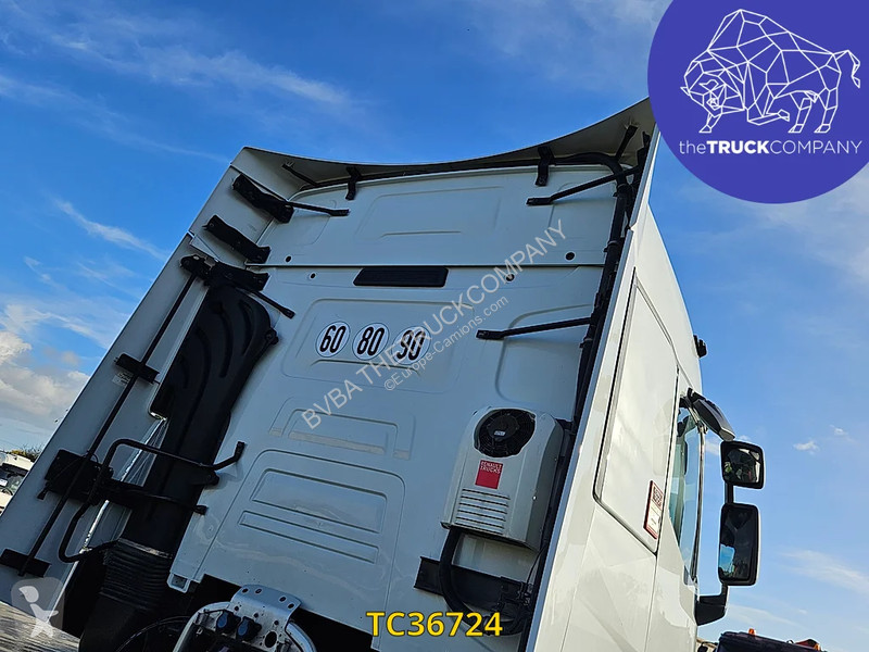 Traktor Renault T 520
