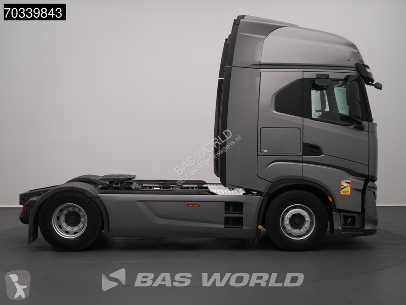 Tratores Iveco S-Way 570 4X2 Retarder 2x Tanks...