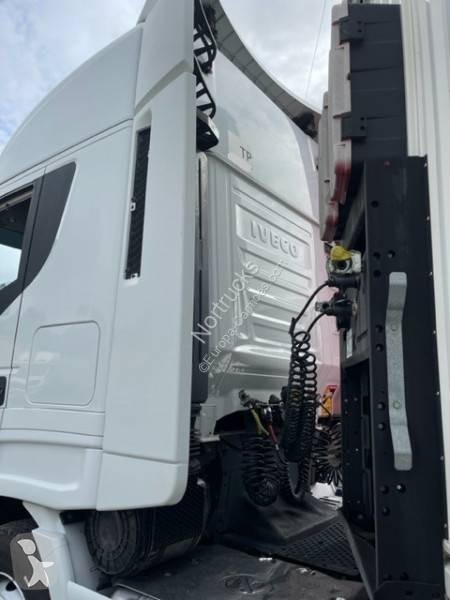 Iveco  tractor unit