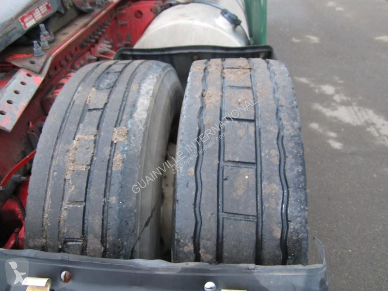 Tracteur Volvo 380