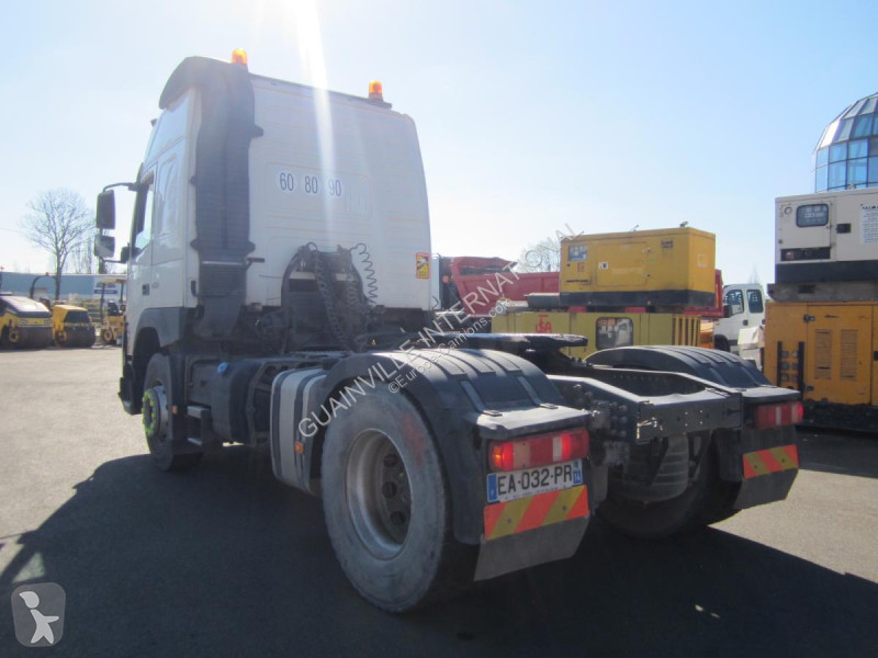 Traktor Volvo 460