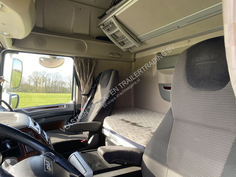 Traktor DAF 106460 | SSC | RETARDER | LOW .KM |...