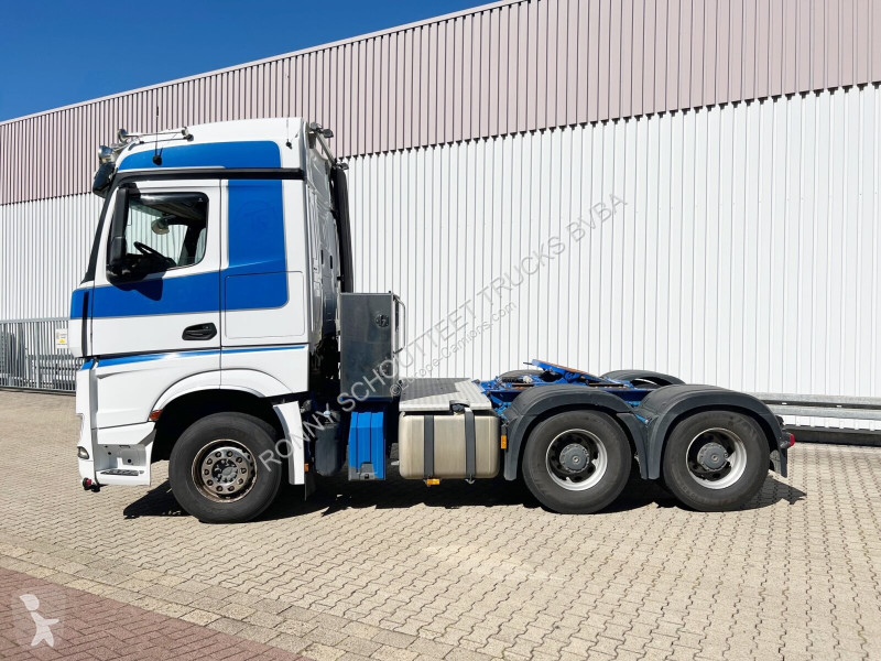 Tractor Mercedes Arocs 3358 LS 6x4 Arocs 3358...