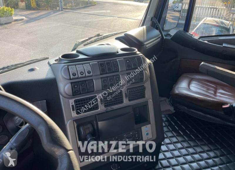 Tracteur Iveco