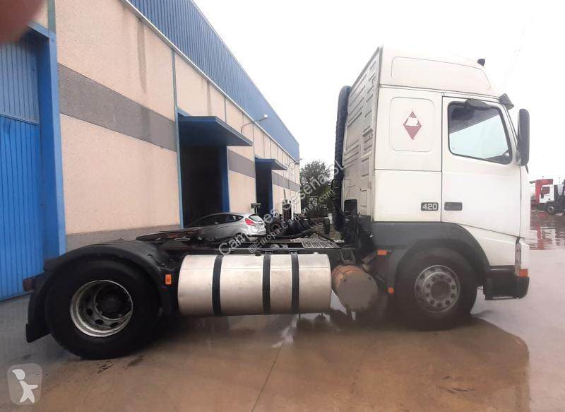 Traktor Volvo 420