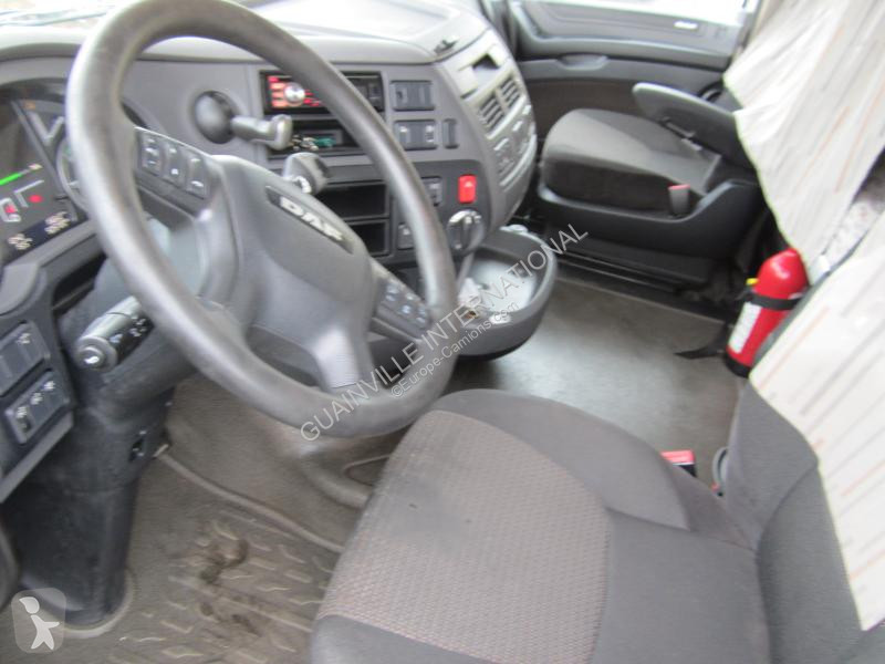 Tahač DAF 460
