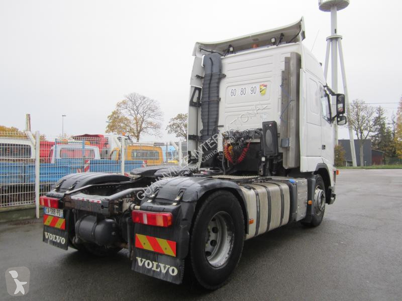 Tracteur Volvo 440
