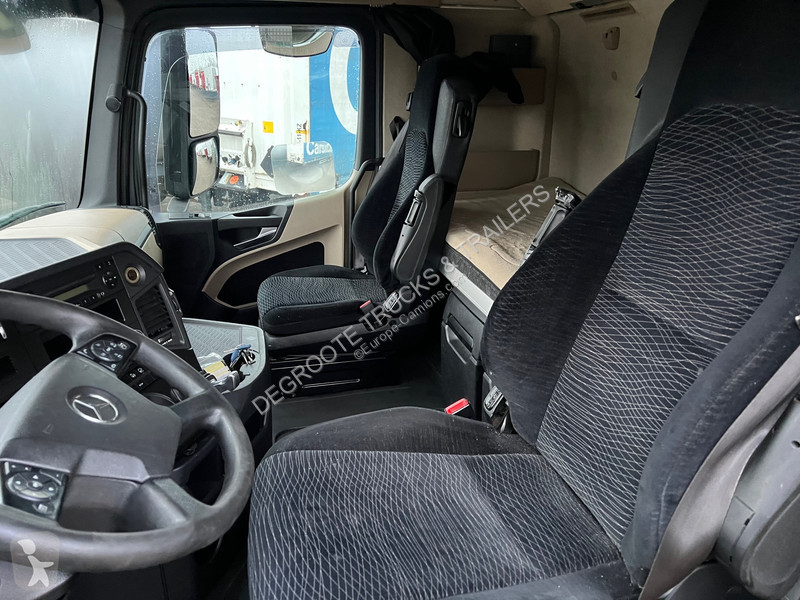 Trekker Mercedes 1845 BigSpace