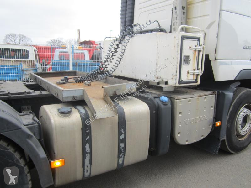 Traktor Volvo 600
