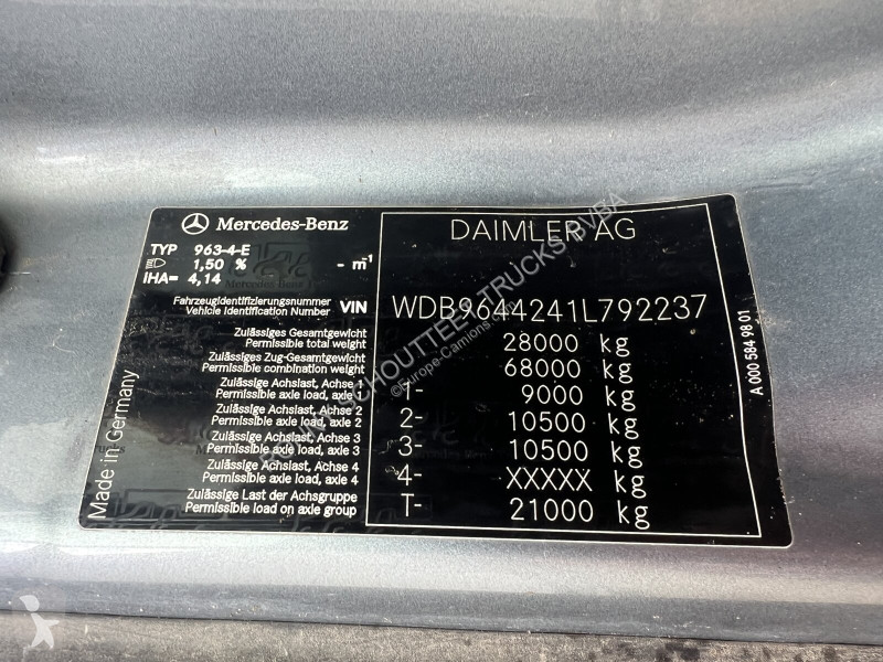 Tahač Mercedes Arocs 2651 LS 6x4 Arocs 2651 LS...