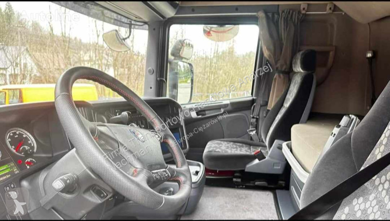 Tractor Scania
