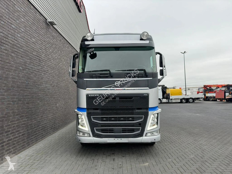 Tahač Volvo FH  6X4 TREKKER/TRACTOR/SZM EURO 6...