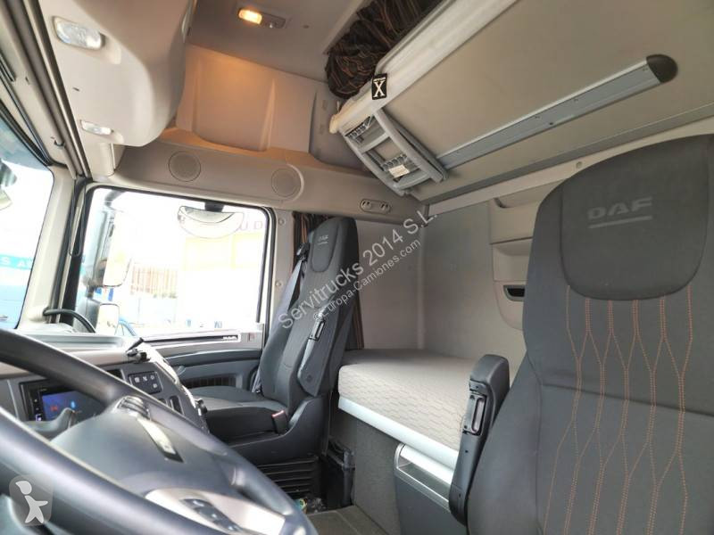 Traktor DAF