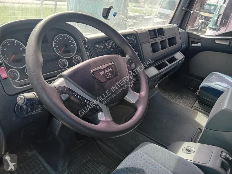 Traktor MAN 18.440