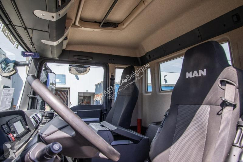 Traktor MAN 26.470 6X6H+HYDR