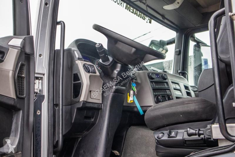 Traktor MAN 26.470 6X6H +HYDR