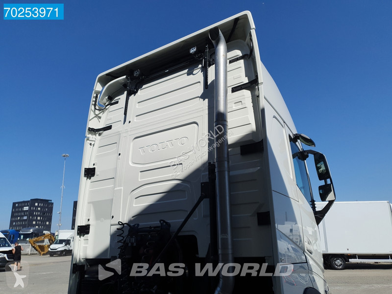 Tahač Volvo FH  6X2 NL-Truck XL VEB+ 2x Tanks...