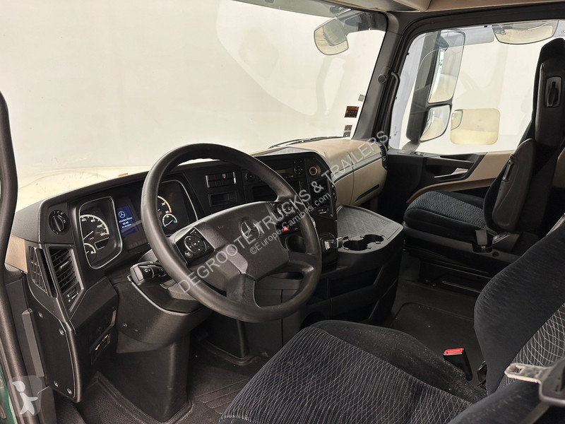 Traktor Mercedes 1845 BigSpace